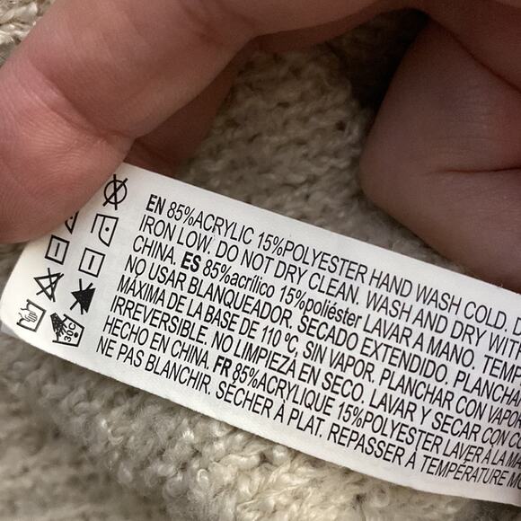 Cream turtleneck oversized sweater Forever 21 large - Picture 7 of 7